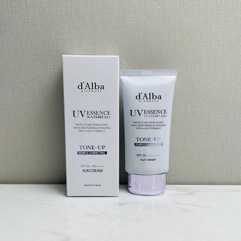 50ML d'Alba UV Essence Whitening White Truffle Sunscreen SPF50+ Moisturizing Lightweight Refreshing Gentle Sunscreen Skin Care